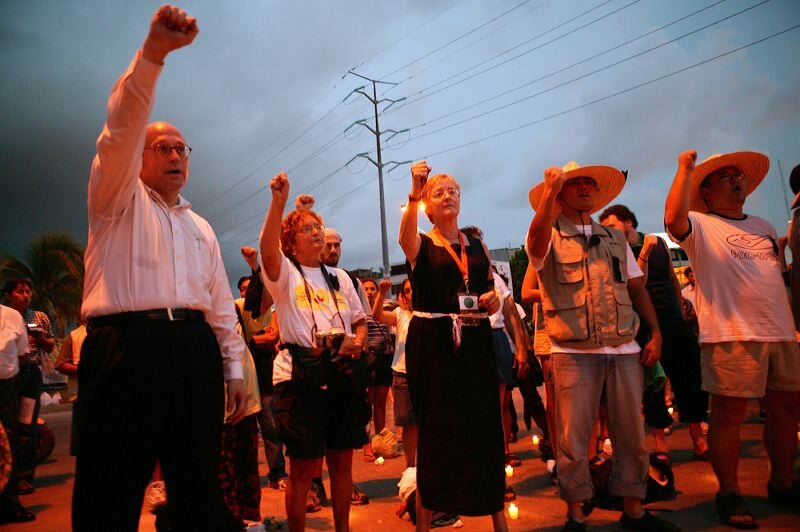 wto-protests-16.jpg
