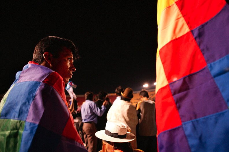 w-cocalero-flagface.jpg