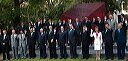 pres-group-wave